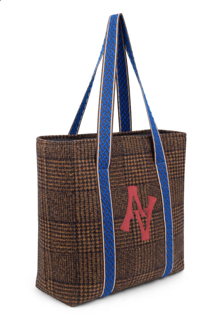 ISTO BAG WITH EMBROIDERY OCHER