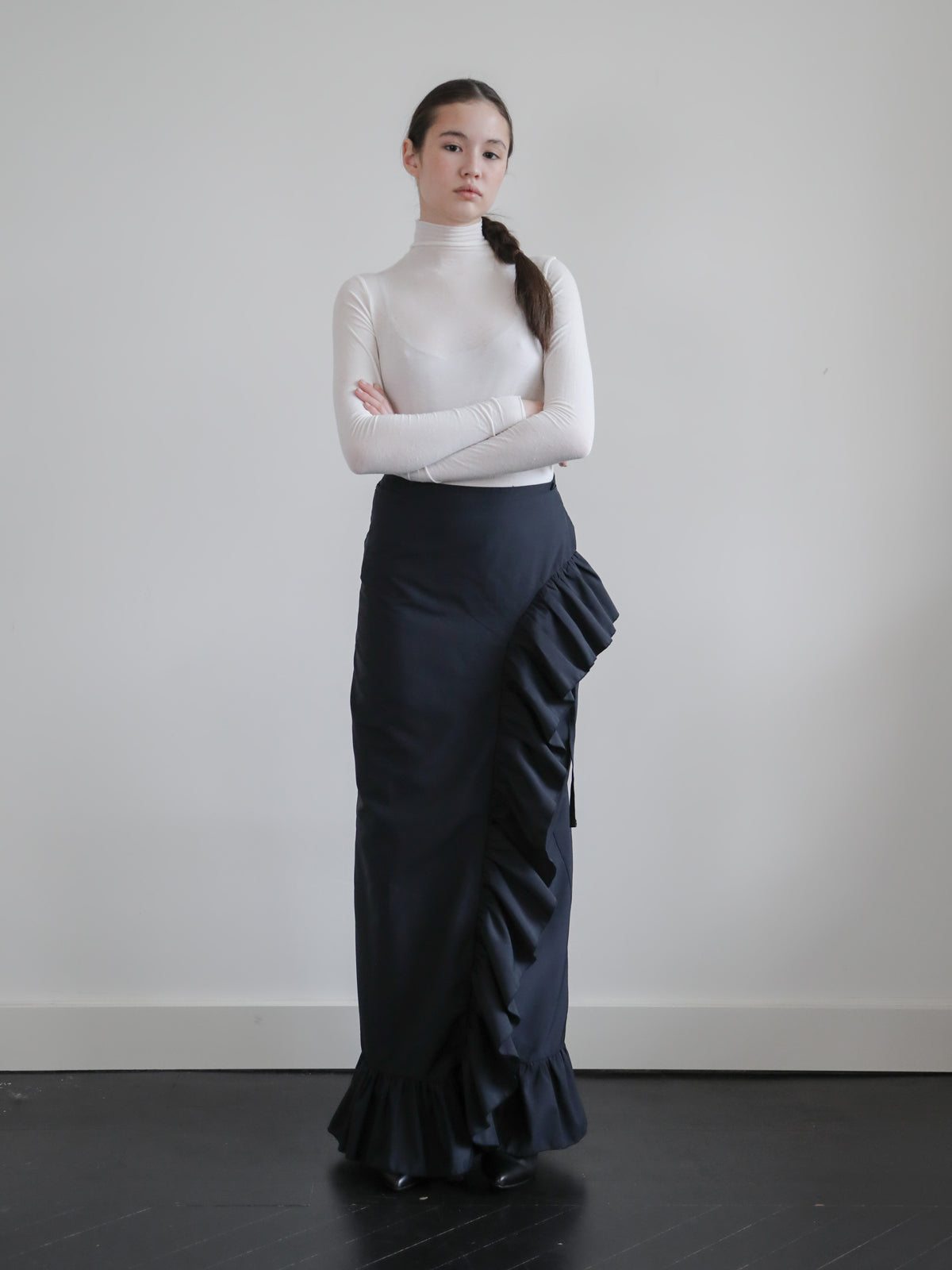 RUFFLED SKIRT BLACK
