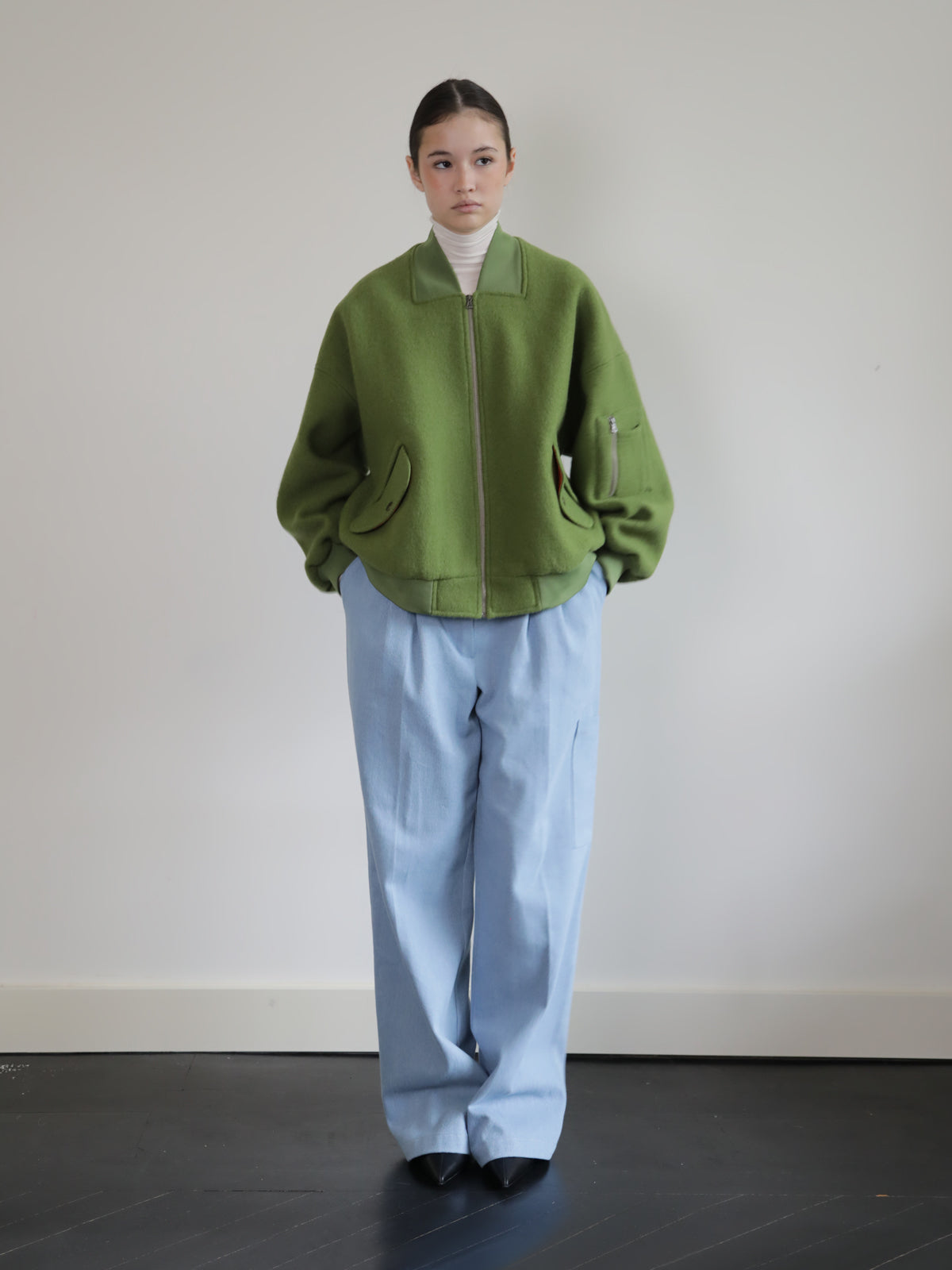 COOKY WOOL BOMBER GREEN