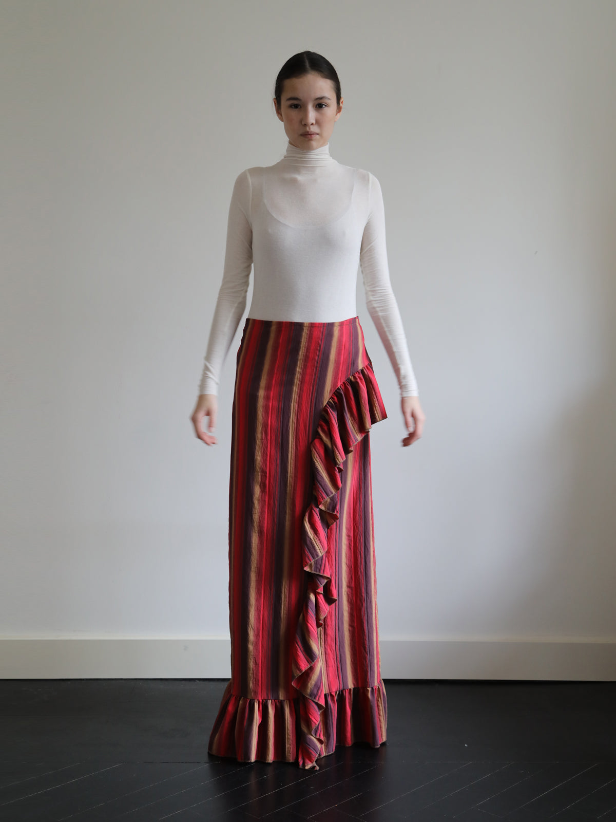 STRIPY RUFFLED SKIRT RED