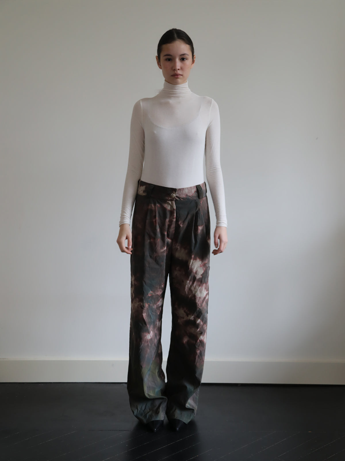 TAFFY TIE DYE OVERSIZED PANTALON BROWN